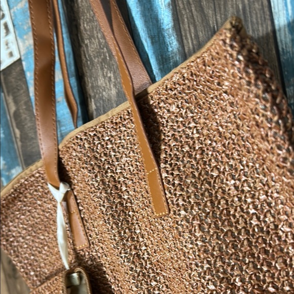 Brown Woven Tote Bag with Pouch - Picture 9 of 16